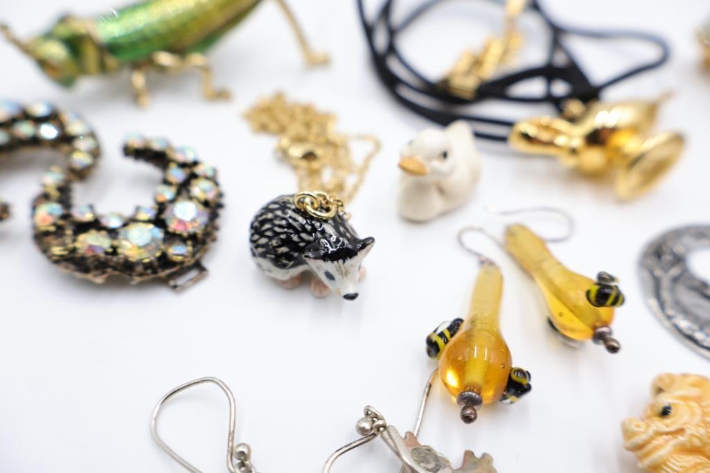 Vintage Costume Jewelry & Novelty Pendant Lot - 9