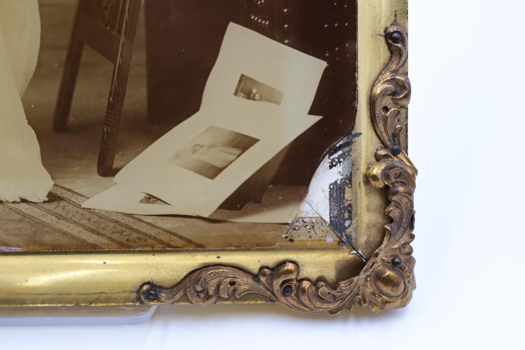 Antique Framed Photograph & Vanity Accessories Lot - 14