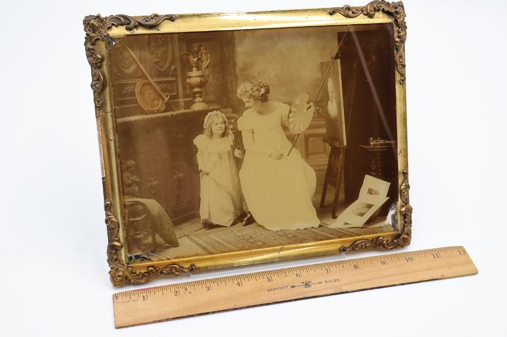 Antique Framed Photograph & Vanity Accessories Lot - 9