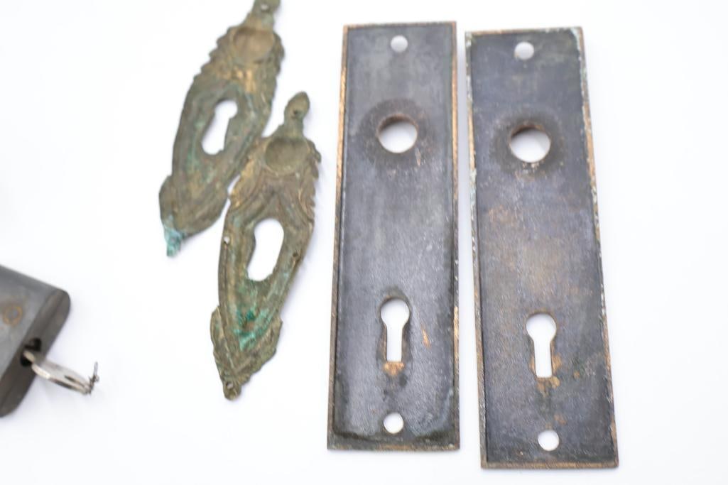 Eclectic assortment of antique and vintage architectural hardware - 15