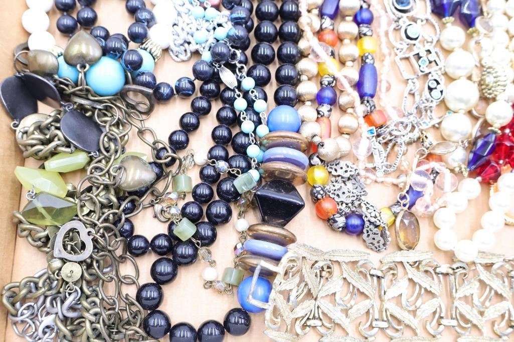 Large Vintage Costume Jewelry Necklace & Bracelet Collection - 4