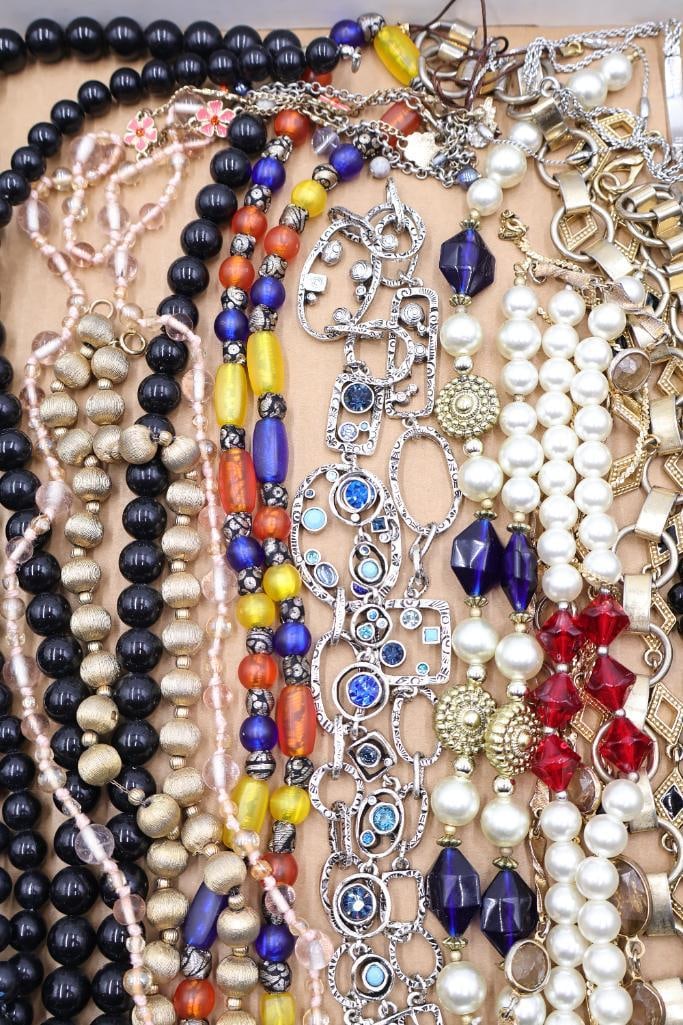 Large Vintage Costume Jewelry Necklace & Bracelet Collection - 6