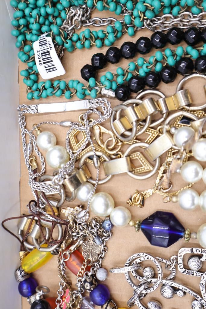 Large Vintage Costume Jewelry Necklace & Bracelet Collection - 8