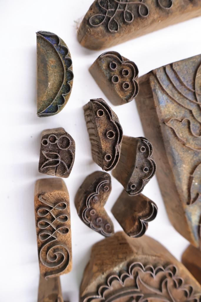 Large Collection of Antique Carved Textile Printing Blocks & Decorative Wood Stamps - 4