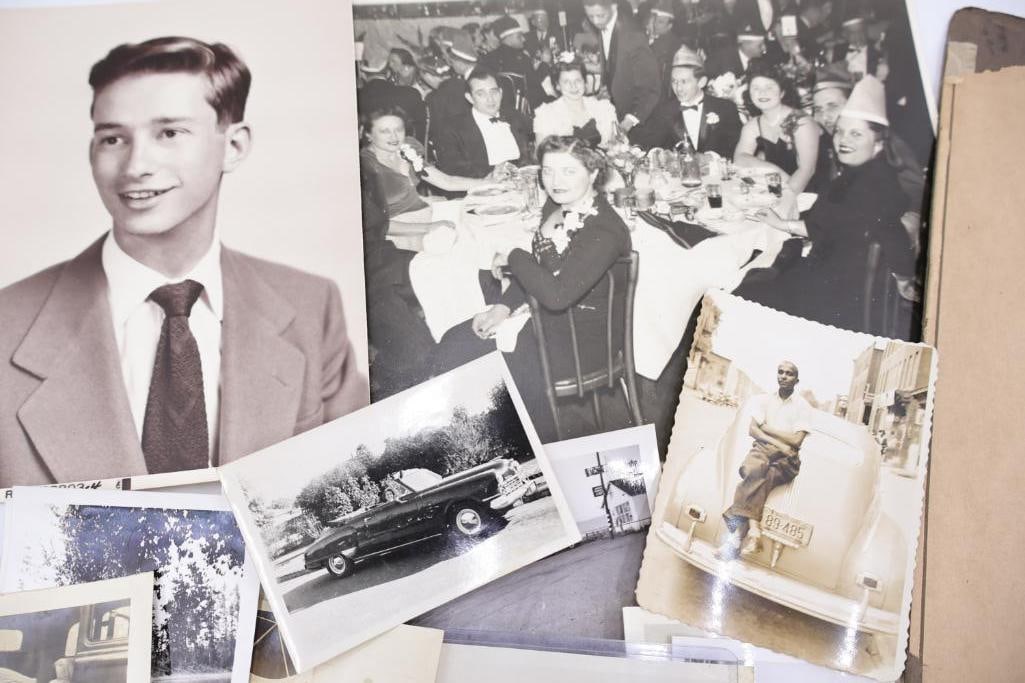 Antique Black & White Photographs, Cabinet Cards, Portraits & Snapshots - 16