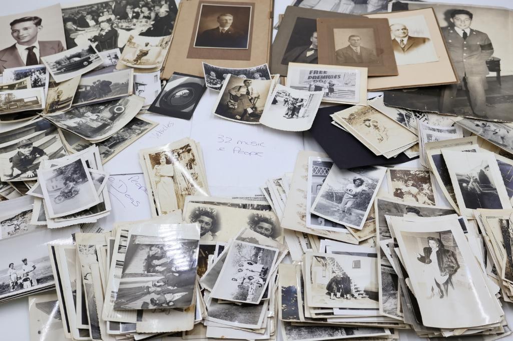 Antique Black & White Photographs, Cabinet Cards, Portraits & Snapshots - 2