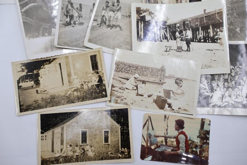 Large lot of vintage and antique photographs - 13