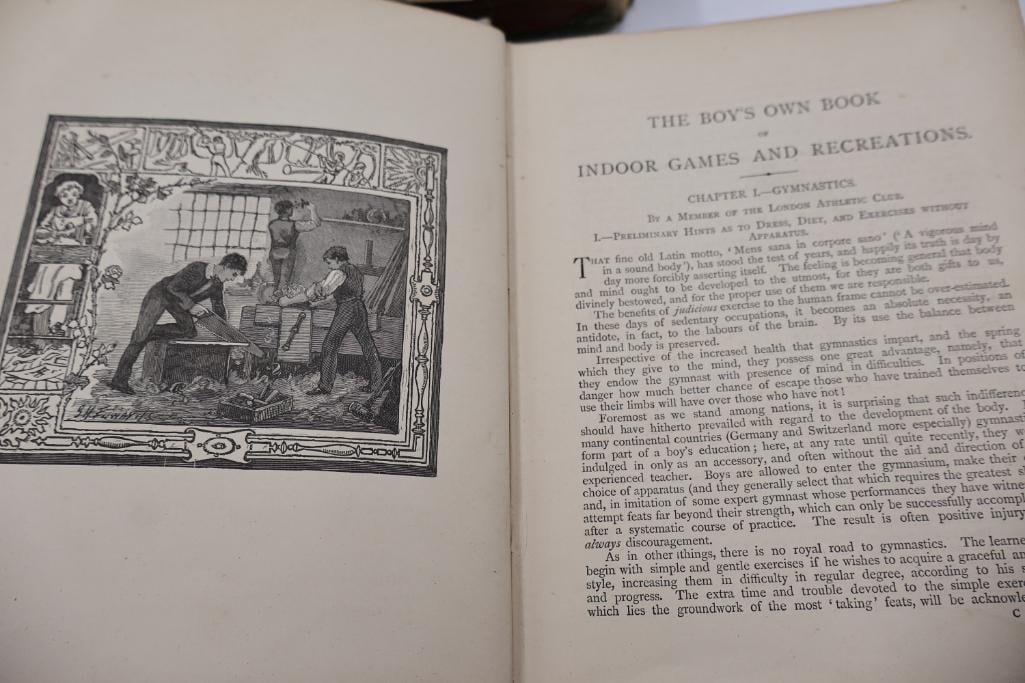 Collection of Antique & Vintage Illustrated Hardcover Books Including Mr. Romfords Hounds - 10