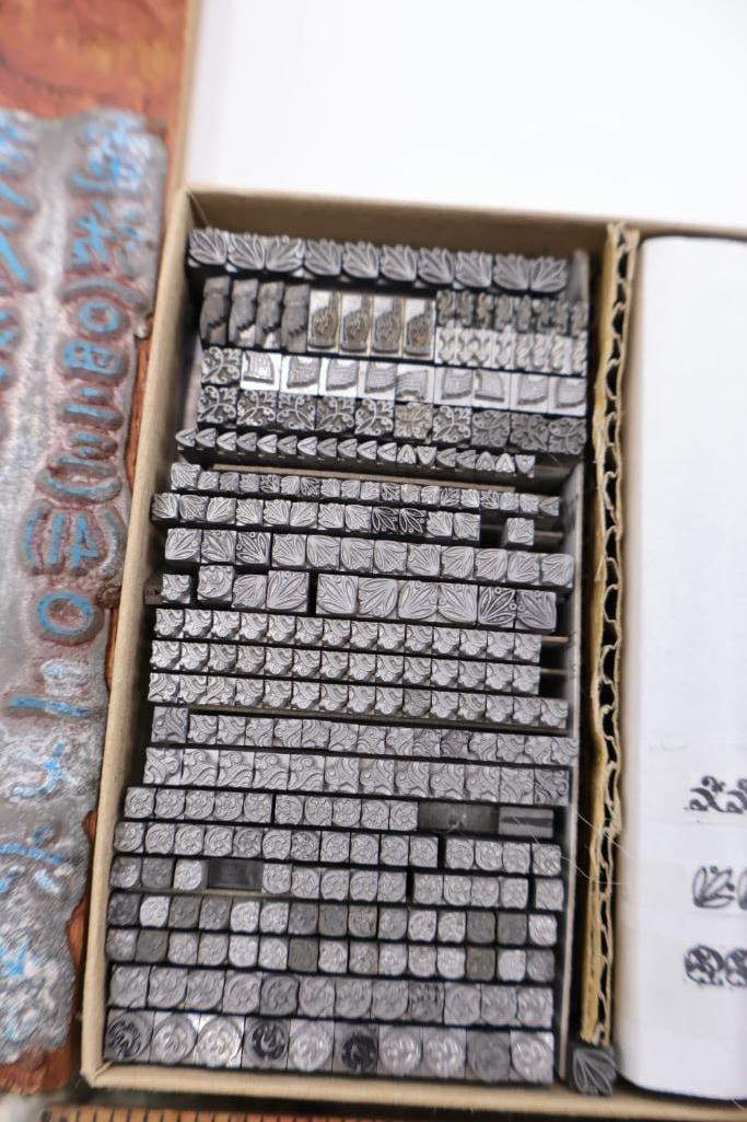 Collection of Vintage Printing Blocks, Music Plates & Letterpress Printing Accessories - 15