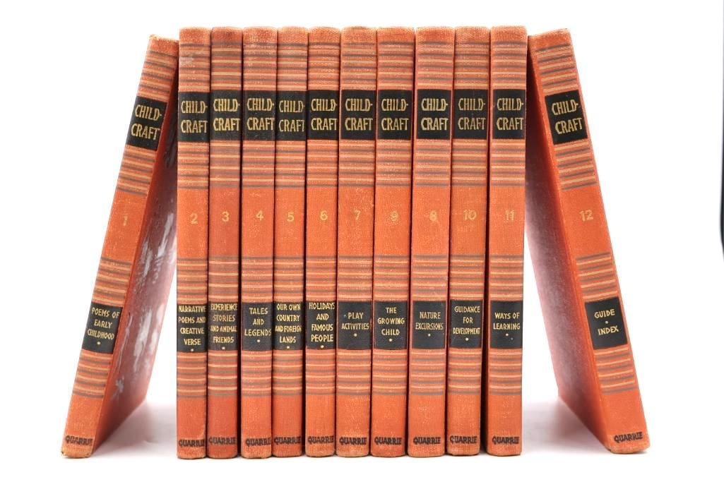 Vintage 1939 edition Childcraft 12-volume book (1 of 20)