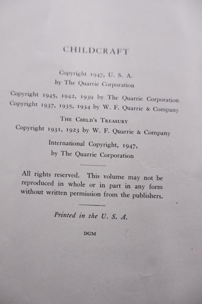 Vintage 1939 edition Childcraft 12-volume book - 9