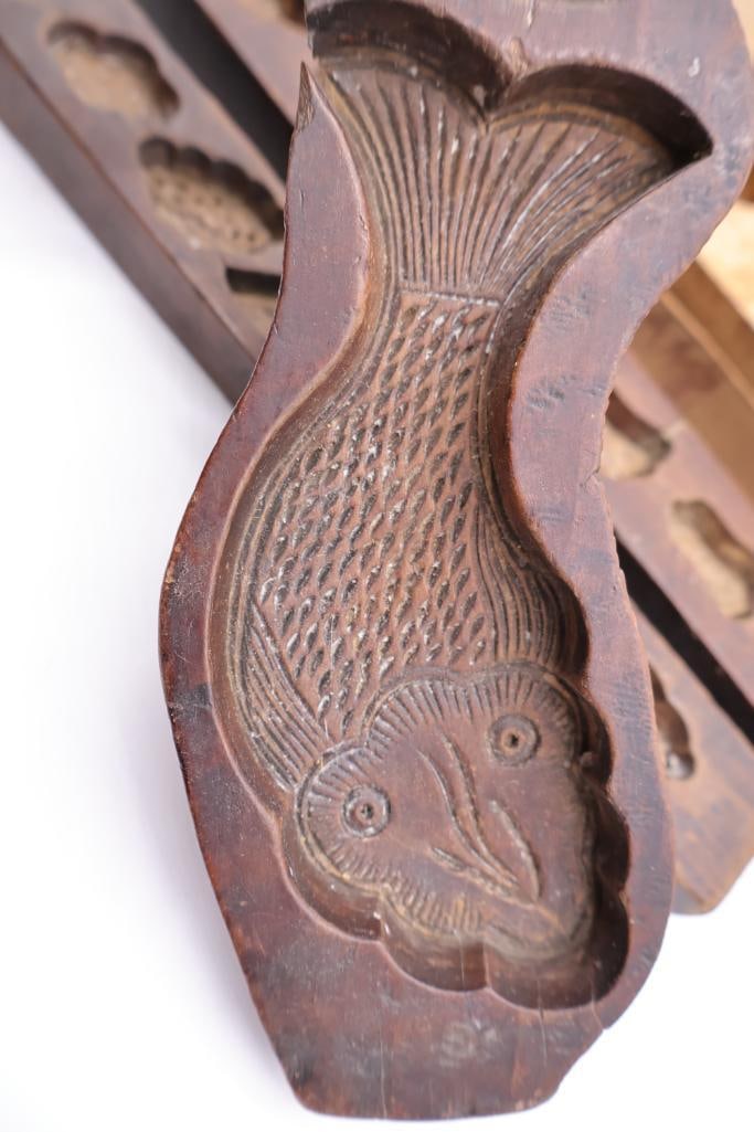 Antique, hand-carved wooden molds - 6