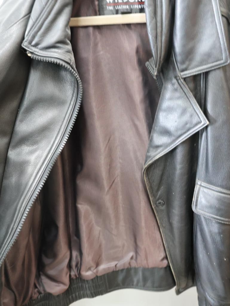 Wilsons Black Leather Bomber Style Jacket - 6