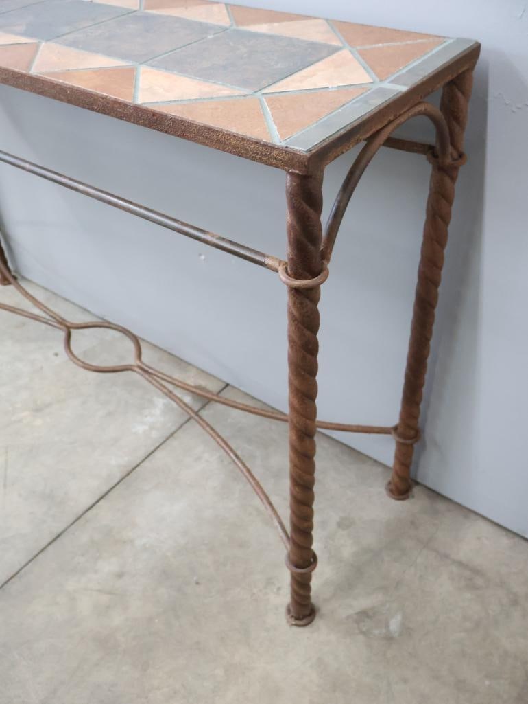 Decorative Tile Top Console Table with Matching Table Lamps - 15