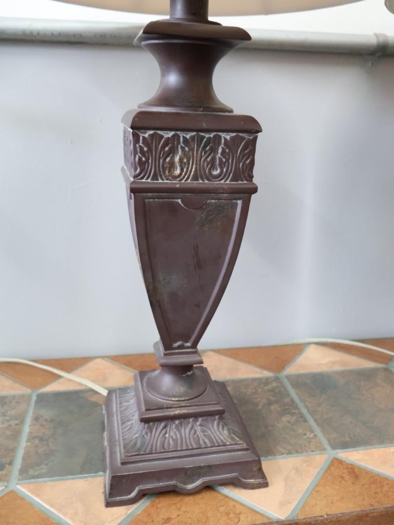Decorative Tile Top Console Table with Matching Table Lamps - 5