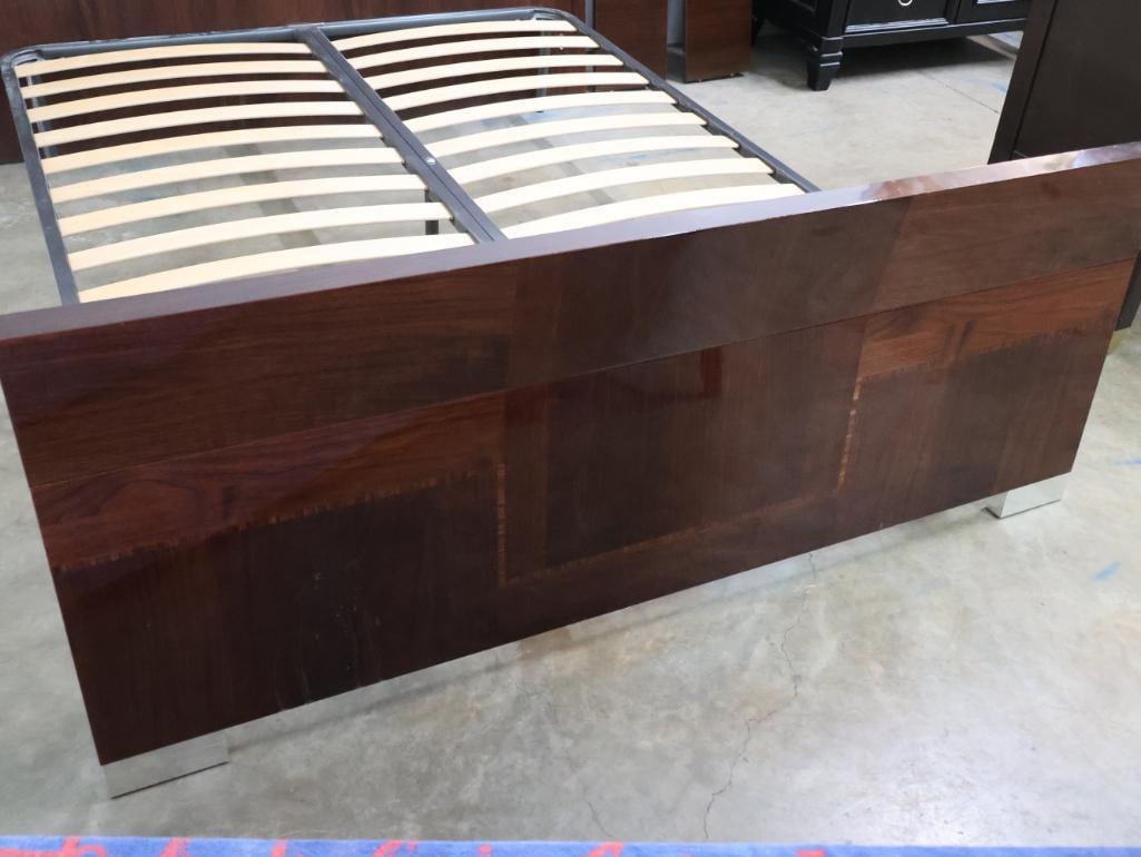 Contemporary Wood Platform Bed Frame with Slat Support - 3