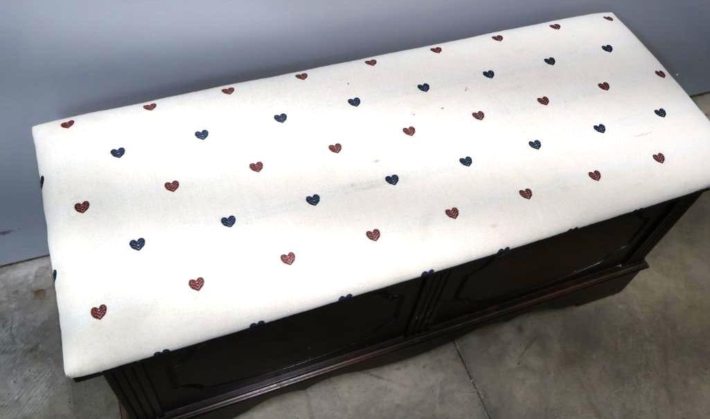 Lane Cedar Hope Chest Blanket Storage Trunk - 3