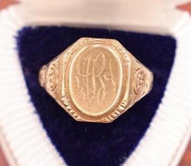 10k Gold Monogrammed Ring - 3