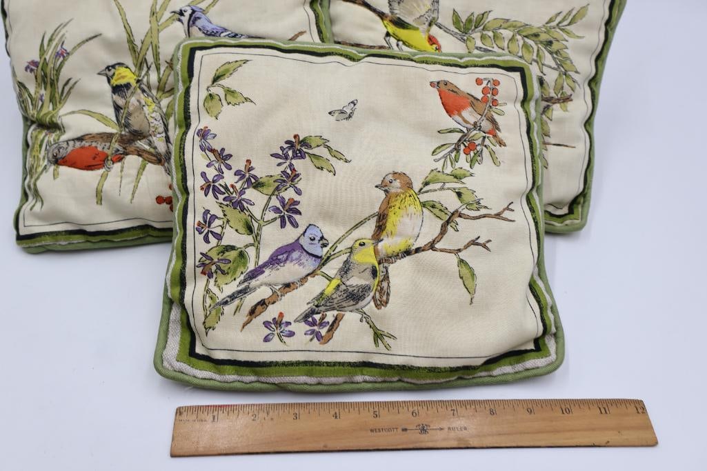 Collection of Vintage Decor Items - 2