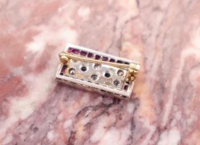 14k Sapphire and Diamond Small Pin - 3