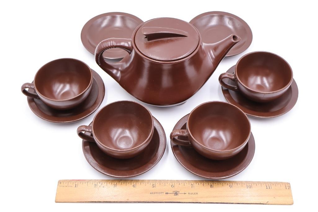 Vintage Handcrafted Zisha Clay Chinese Tea Set - 2