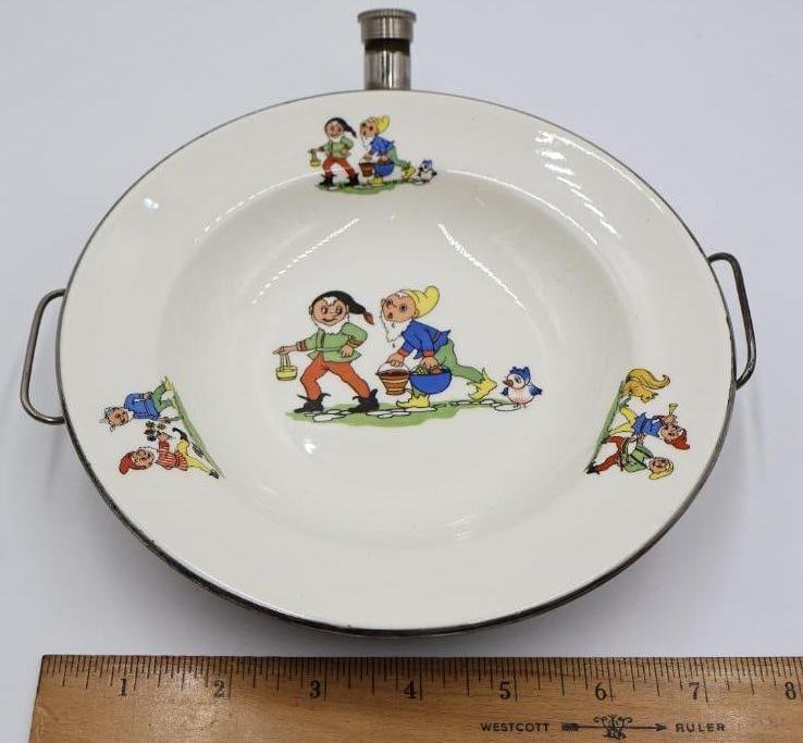 Vintage Child's Warming Plate and Cast Iron Thrifty Pig Bank - 7