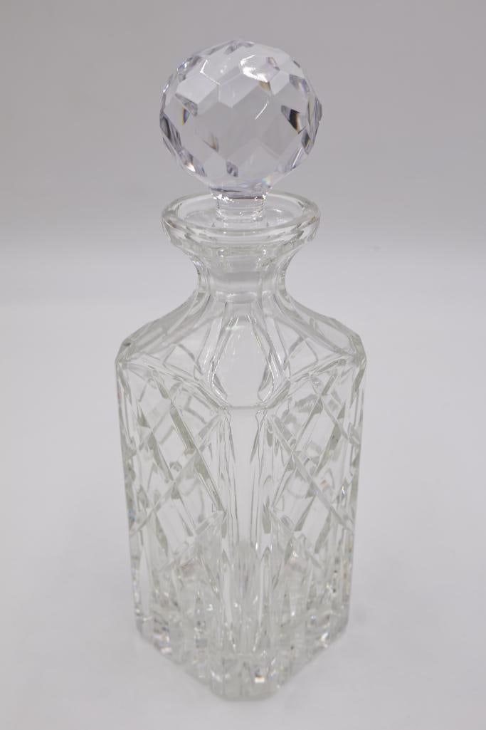 Lovely Vintage Crystal Decanter and Four Waterford Glasses - 7