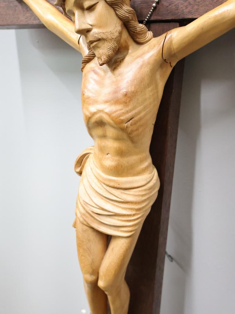 Large Vintage Hand Carved Crucifix - 12