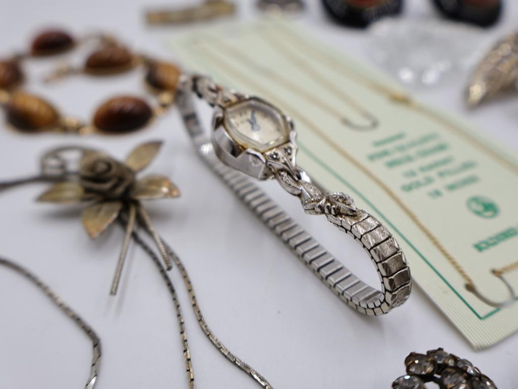 Collection of Vintage Jewelry and Buttons - 5
