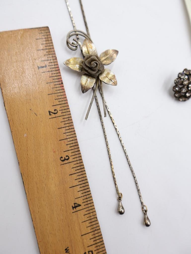 Collection of Vintage Jewelry and Buttons - 9