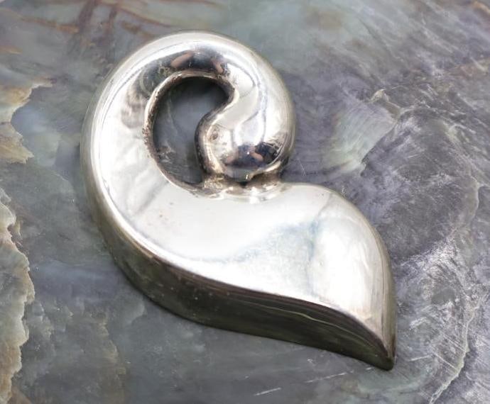 Vintage Large Sterling Silver Pendant: Marked 925 Bayanihan, about 2.5" long pendant with two back loops. Weight in photos