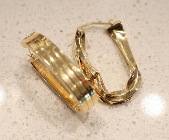 Pair of 14k Gold Earrings - 8