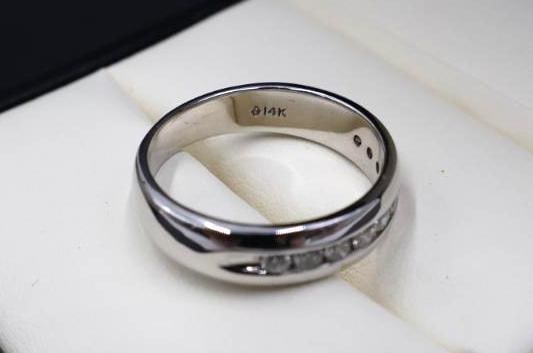 Lovely Modern White Gold with Channel Set Diamonds Ring - 6