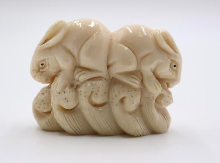 Antique Carved Japanese Rabbit Netsuke - 2