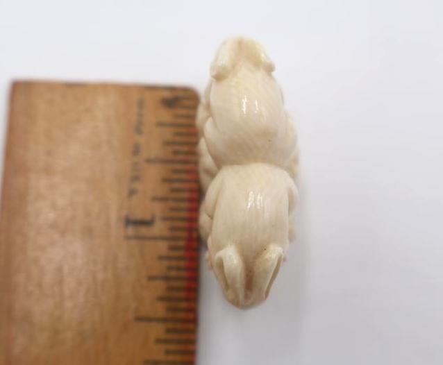 Antique Carved Japanese Rabbit Netsuke - 4