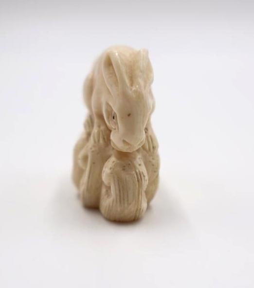 Antique Carved Japanese Rabbit Netsuke - 6