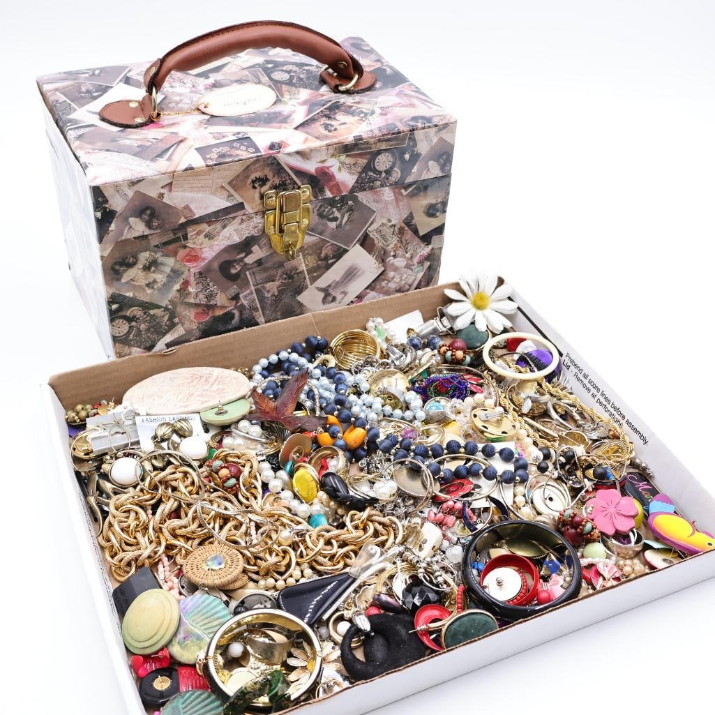 Collection of Costume Jewelry and Case: Includes a large amount bracelets, necklaces, pins, earrings, and so much more!