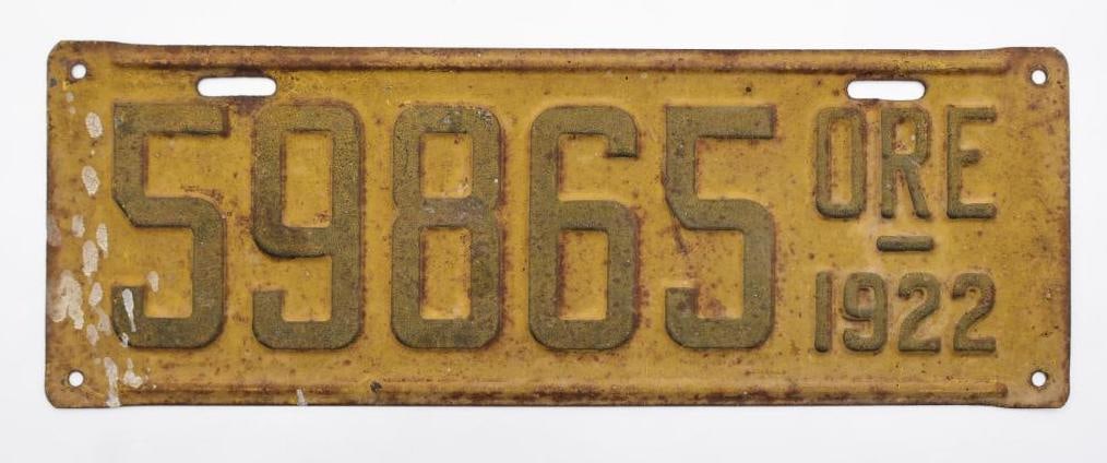 Antique 1922 Oregon License Plate: Please view all photos for condition