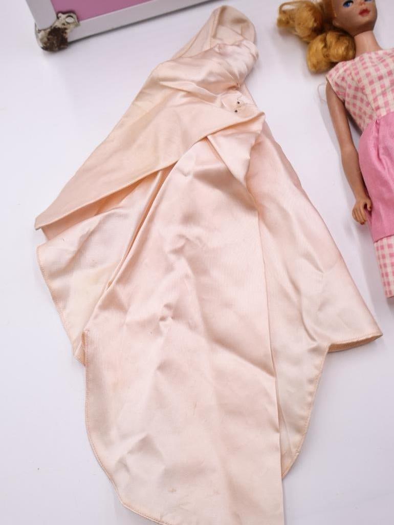 Vintage Barbie Dolls and Case Filled with Clothes - 7