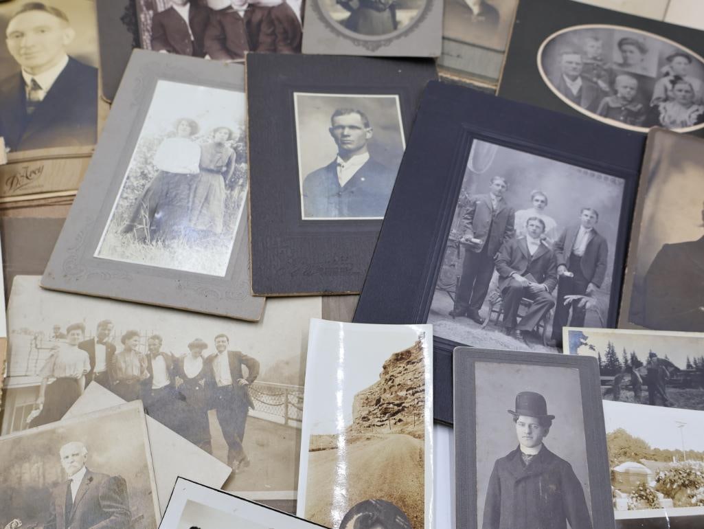 Collection of Antique and Vintage Photos - 10
