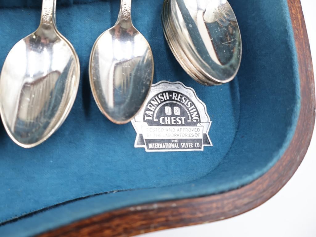 Set of Tudor Plate Oneida Community - 14