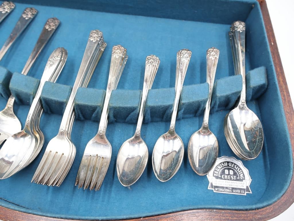 Set of Tudor Plate Oneida Community - 7