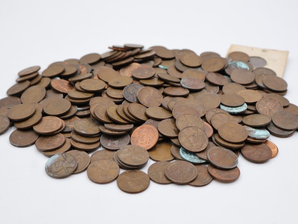 Large Amount of Mostly Lincoln Wheat Pennies - 2