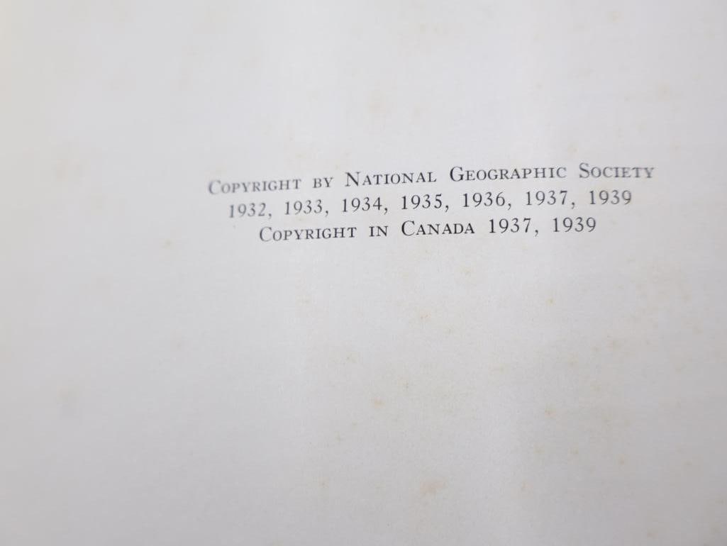 Three Vintage National Geographic Books of Birds and Fishes - 12