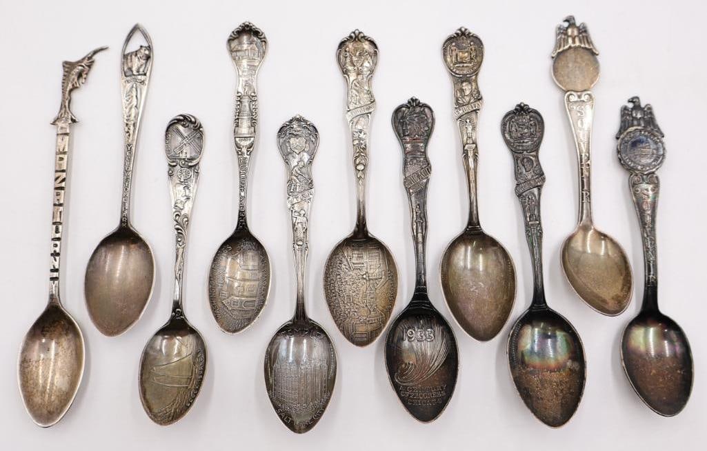 Collection of Sterling Silver Souvenir Spoons: Includes sterling silver Yellowstone Park, Salt Lake City, Hot Springs Arkansas,1933 Chicago World's Fair, New Orleans, and more. All marked sterling, weights in photos