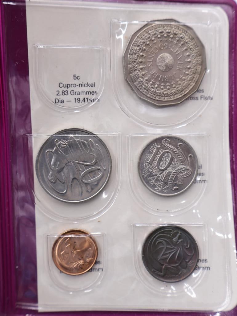 Collection of Uncirculated Australian Mint - 12