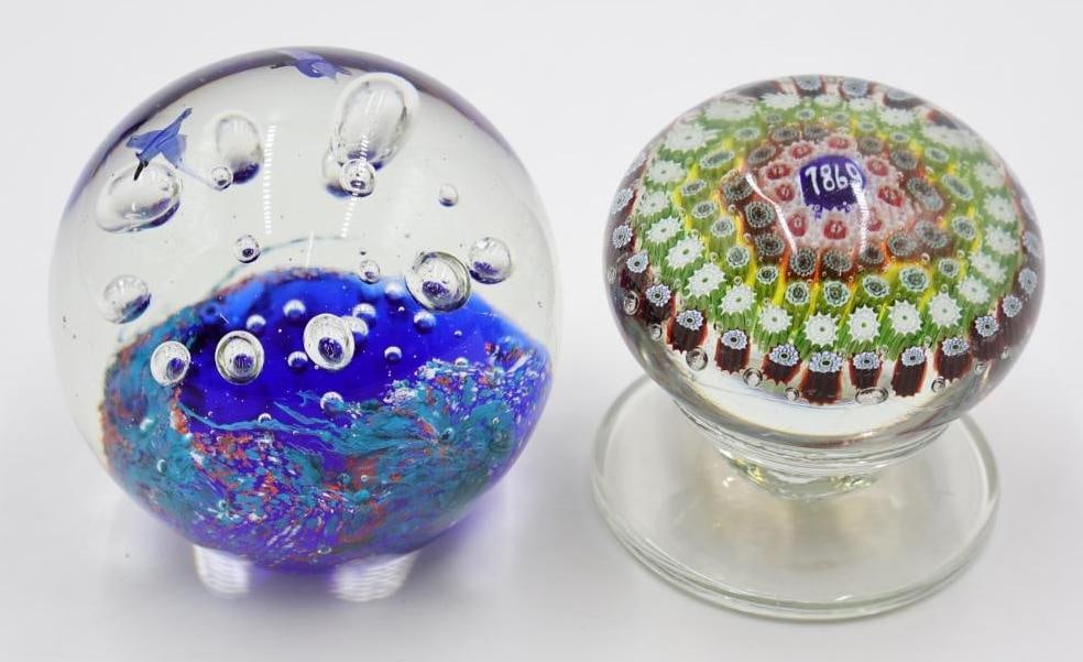 Two Vintage Glass Paperweights (1 of 9)
