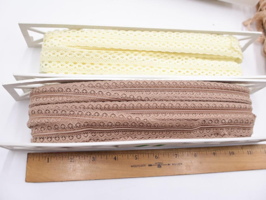 Collection of Vintage Lace and Edging - 10