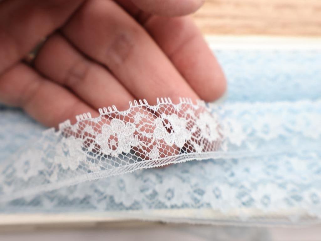 Collection of Vintage Lace and Edging - 19