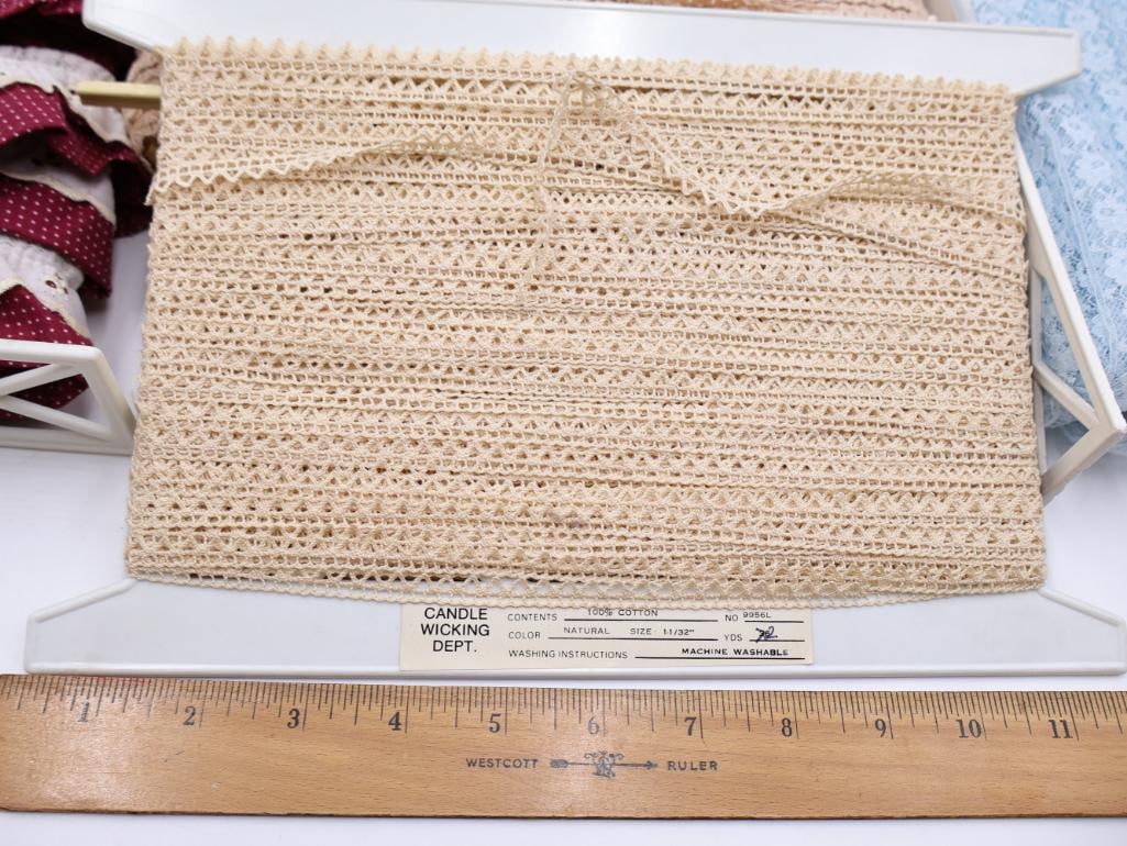Collection of Vintage Lace and Edging - 6